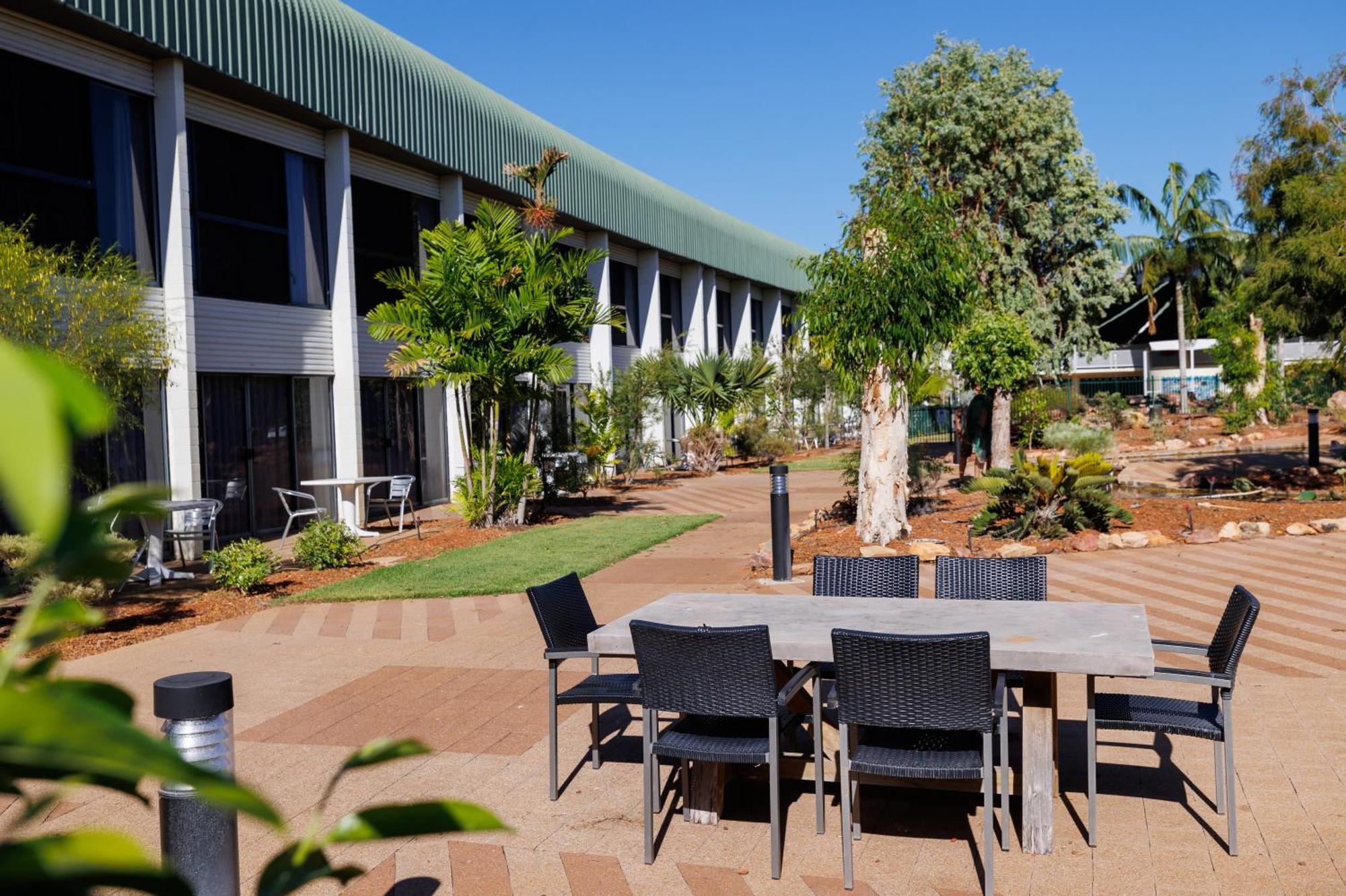 Mercure Kakadu Crocodile Jabiru Exterior foto